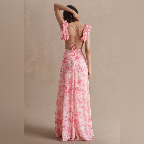 Mac Duggal Floral Flutter Cap-Sleeve V-Neck Lace-Up Gown Size 12 - Picture 3 of 8